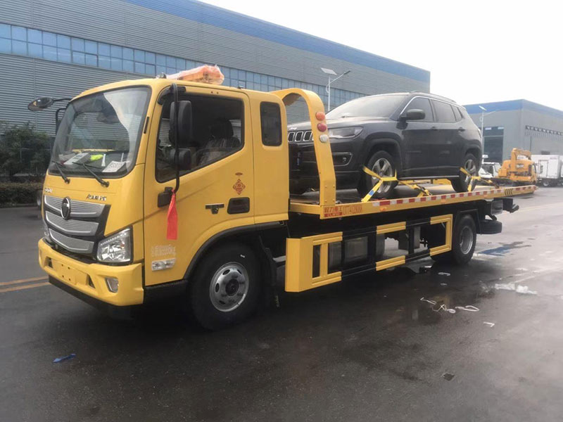 拖車(chē)救援