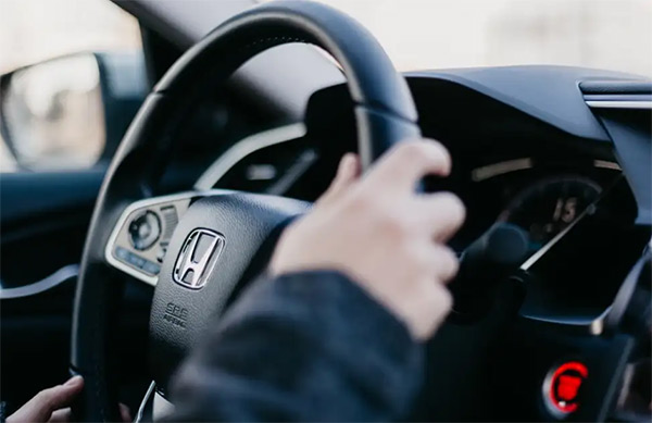 道路救援告訴你汽車(chē)啓動不了該怎麽辦(bàn)？